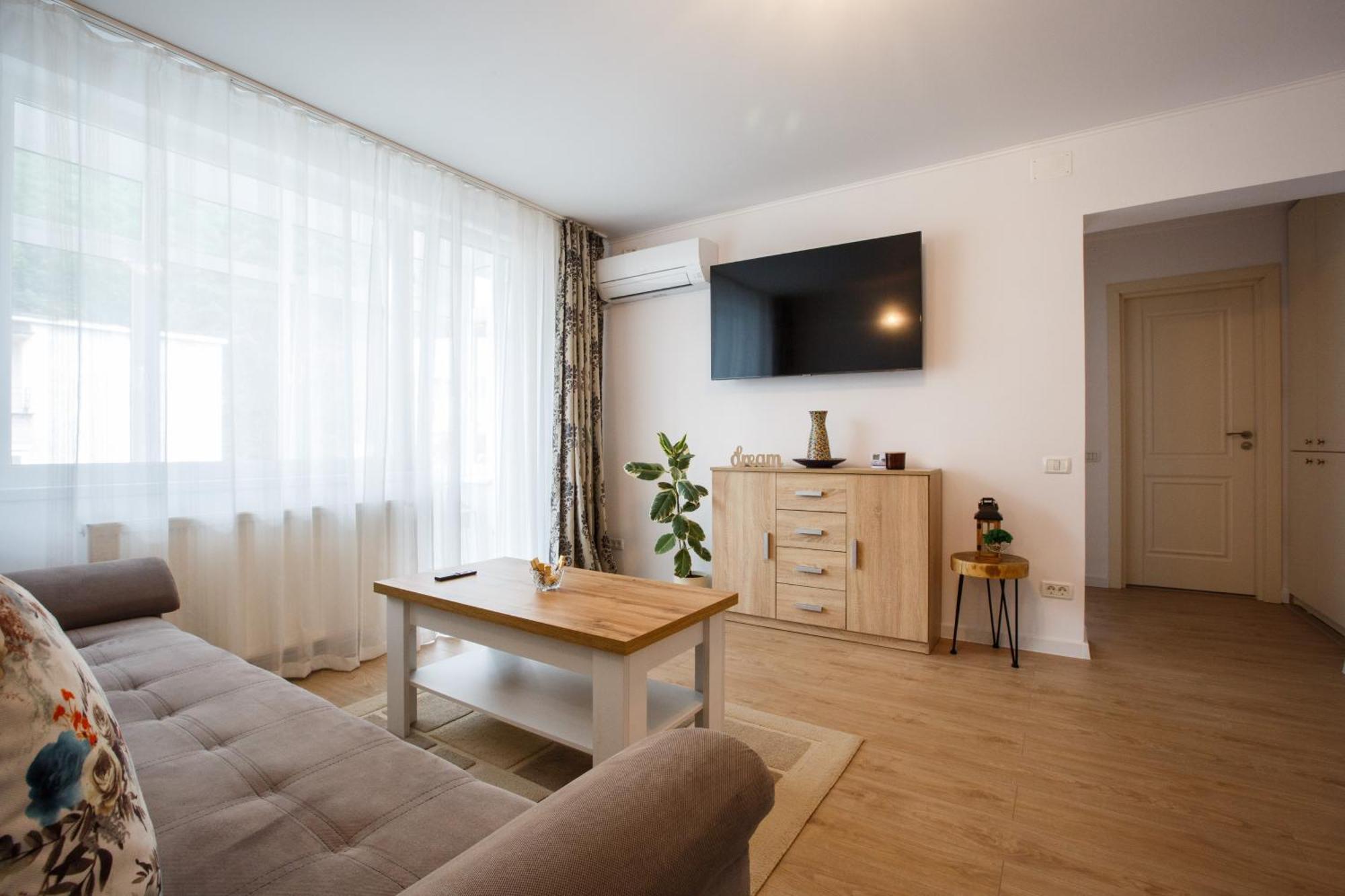 Perfect Apartment Central Brasov Ngoại thất bức ảnh